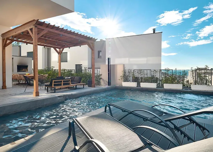 Luxury Villa Natali With Pool, Terrace And Sea View